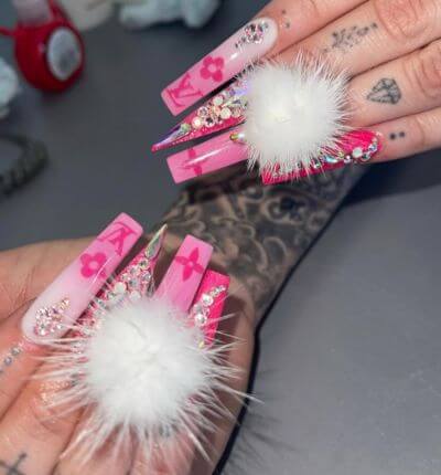  Pom Pom Pink Nails